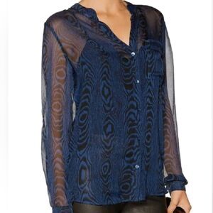 Diane von Furstenberg Dark Blue & Black Woodgrain Print Silk blouse top size 8